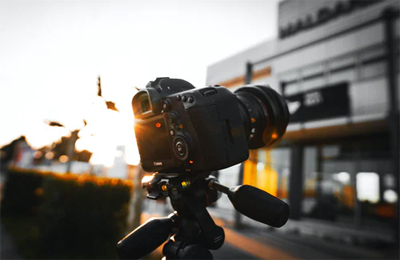 高品質(zhì)汽車廣告片拍攝，展現(xiàn)品牌魅力與駕駛體驗！