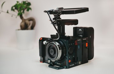 上海企業(yè)宣傳片制作 | 用鏡頭講述品牌故事，讓形象躍然屏幕之上